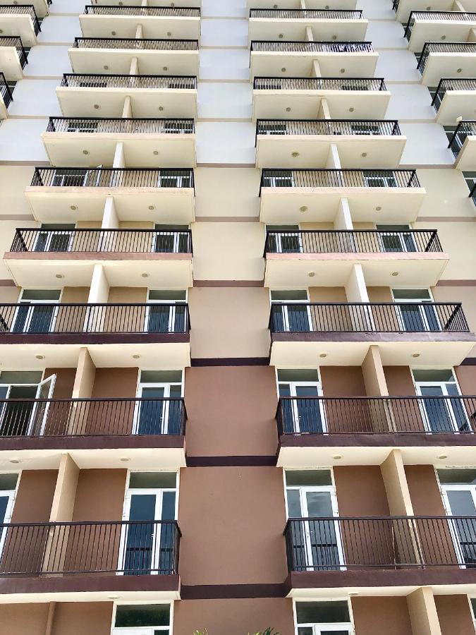 Condo W/ Balcony Near Mactan International Airport Мактан Экстерьер фото