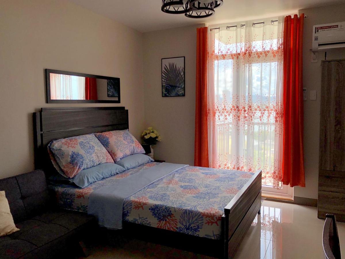 Condo W/ Balcony Near Mactan International Airport Мактан Экстерьер фото
