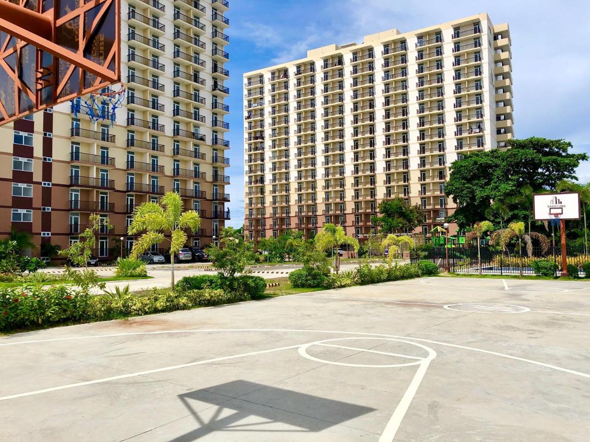 Condo W/ Balcony Near Mactan International Airport Мактан Экстерьер фото
