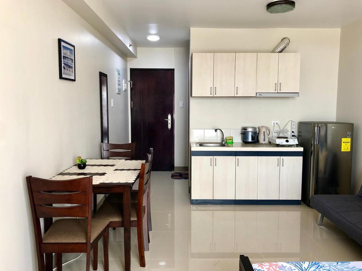 Condo W/ Balcony Near Mactan International Airport Мактан Экстерьер фото